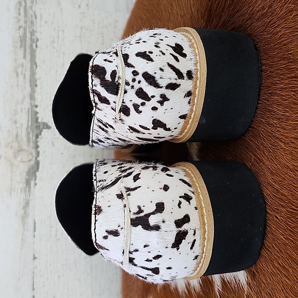 NWOT AZURA MONTSE BY SPRING STEP PONY HAIR LOAFERS - Picture 3 of 9